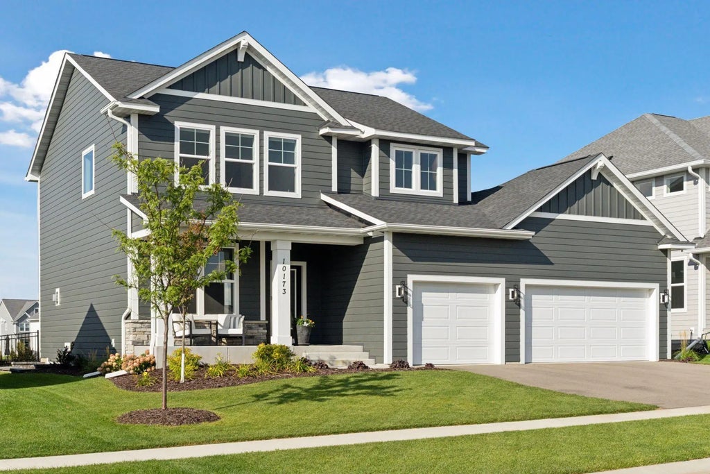 10173 Arrowwood Trail, Woodbury