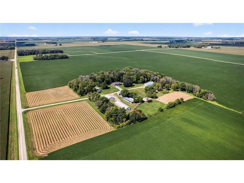 50424 305th Street, Udolpho Twp