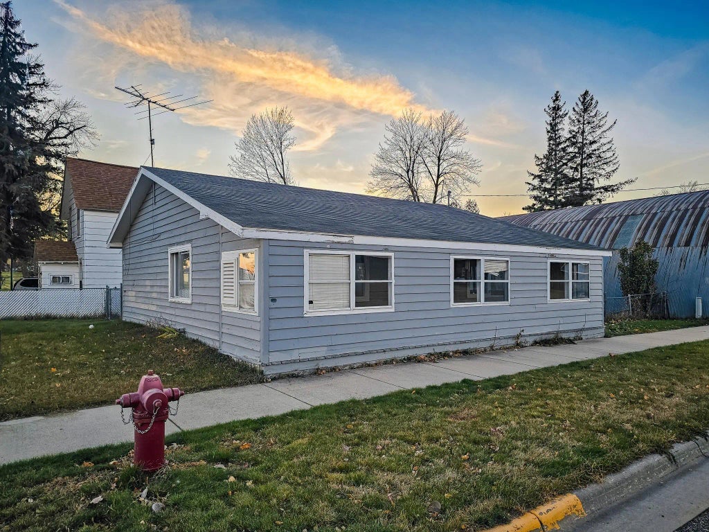 500 Fergus Ave, Henning