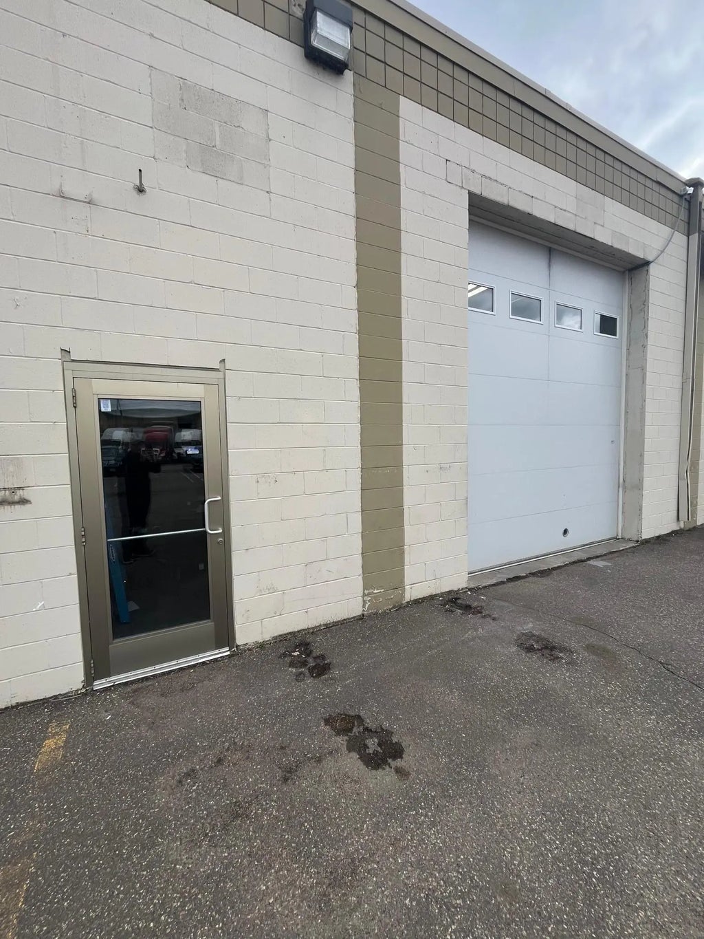 410 11th Avenue S, Hopkins