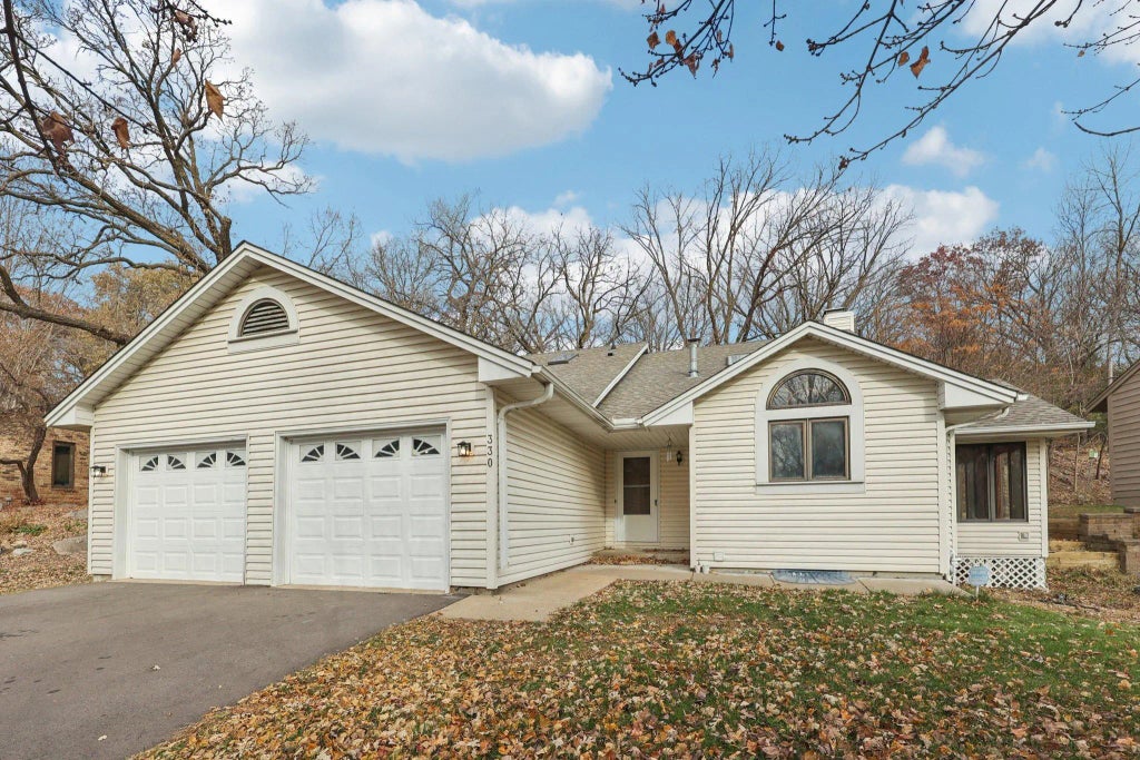 330 E 152nd Street, Burnsville