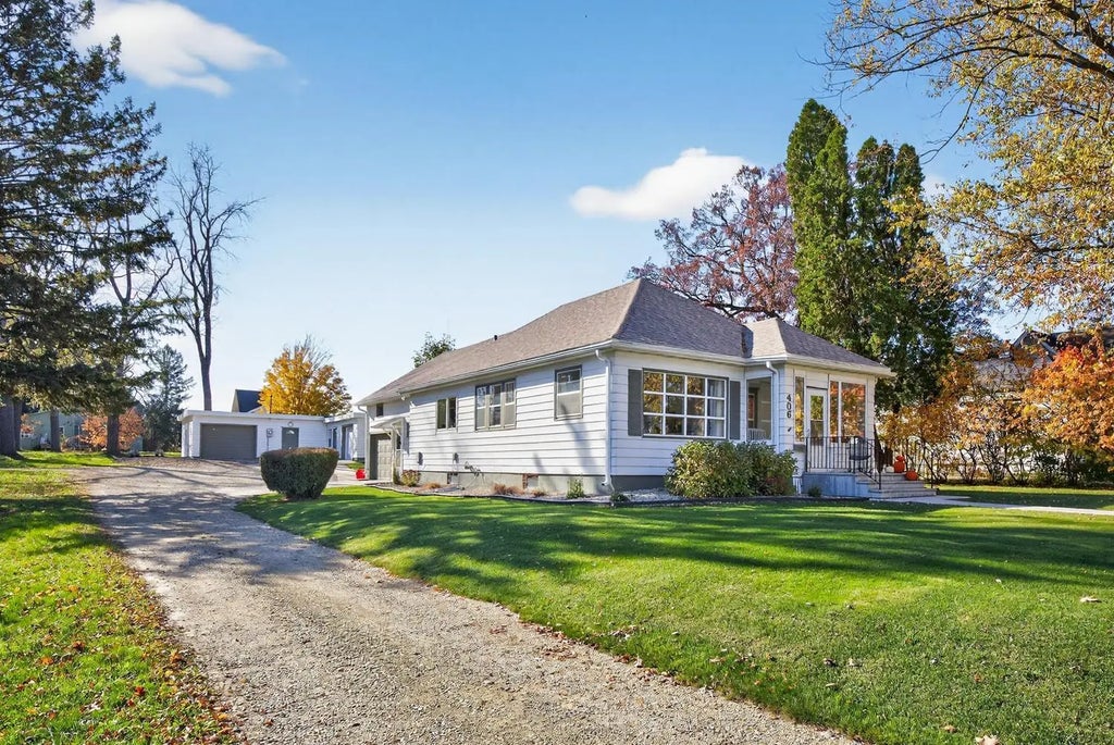 406 2nd Street Nw, Stewartville