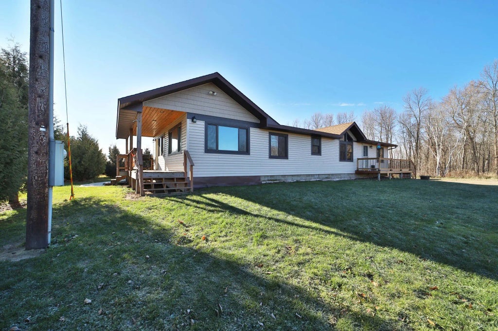 23605 State Highway 18, Deerwood