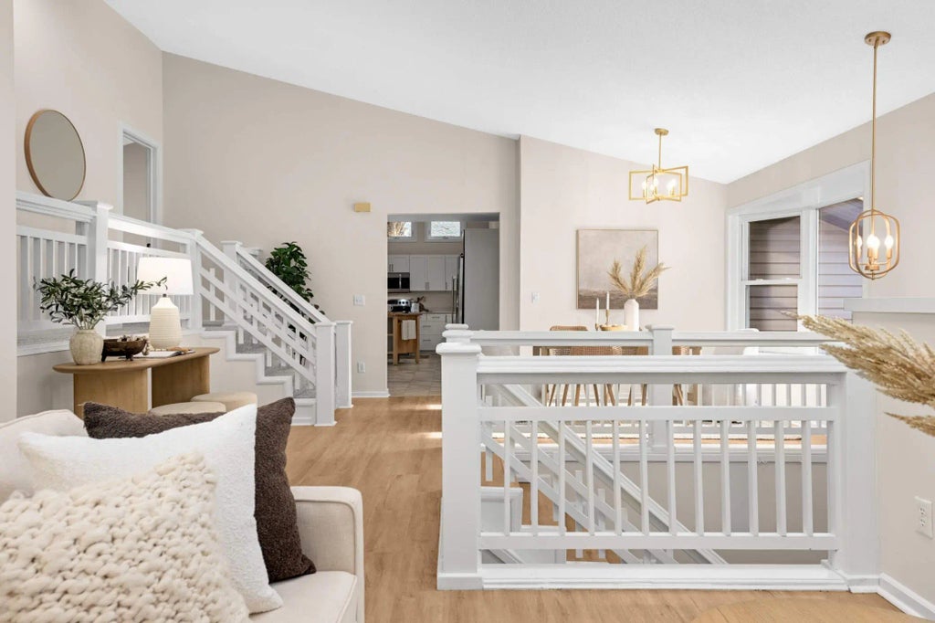 783 Berwood Avenue, Vadnais Heights