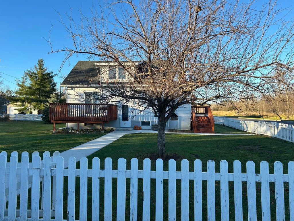 517 1st Street Ne, Deer River