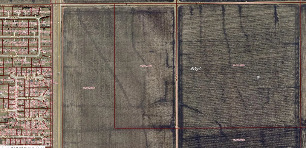 57 Avenue North, Moorhead