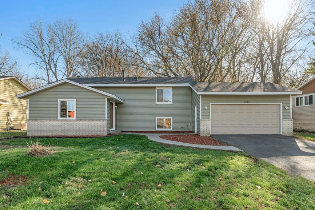 3417 77th Avenue N, Brooklyn Park