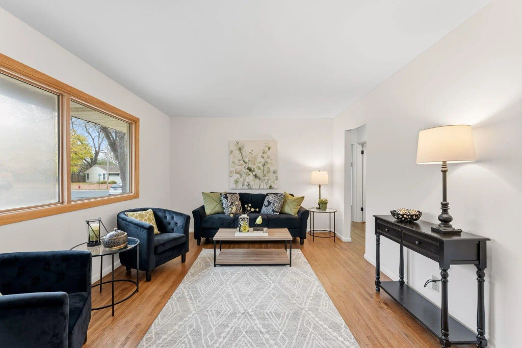 1114 W 80 1/2 Street, Bloomington