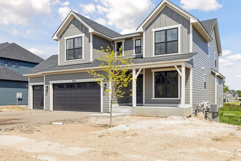 4633 Wolfberry Curve, Minnetrista