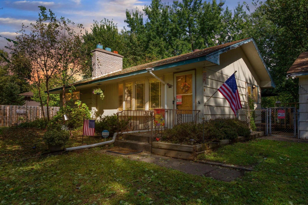 3515 County Road 101, Minnetonka