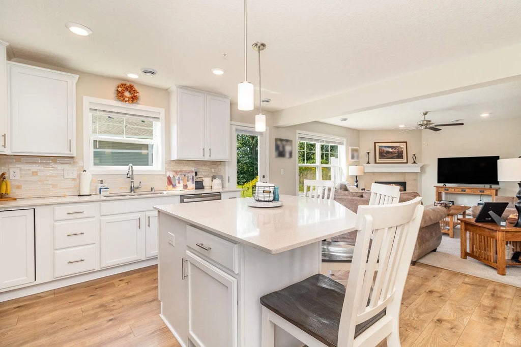 13958 Lupine Trail Ne, Prior Lake