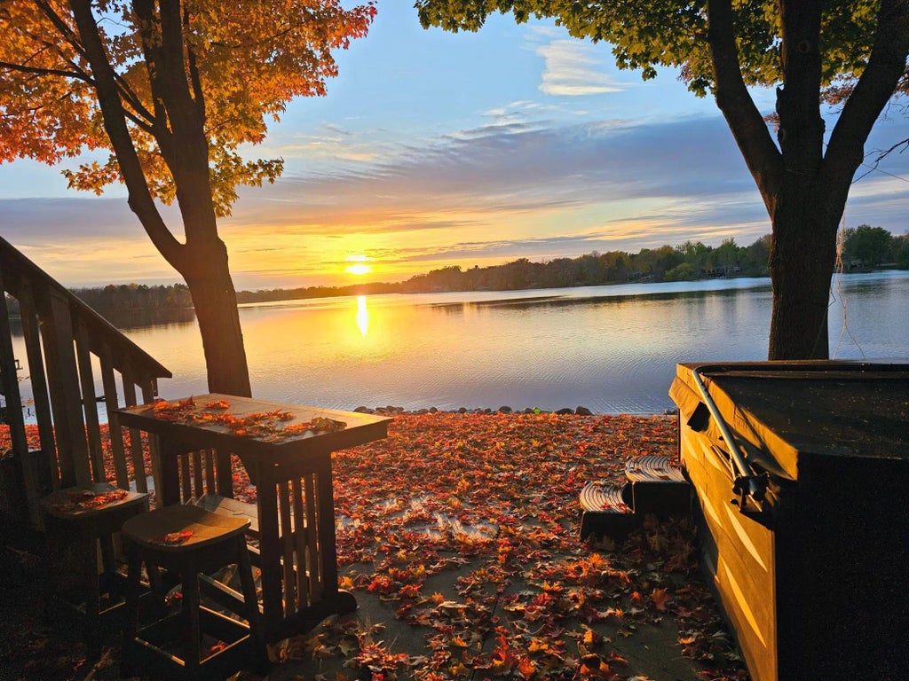 33190 Marmon Street Ne, Cambridge Twp