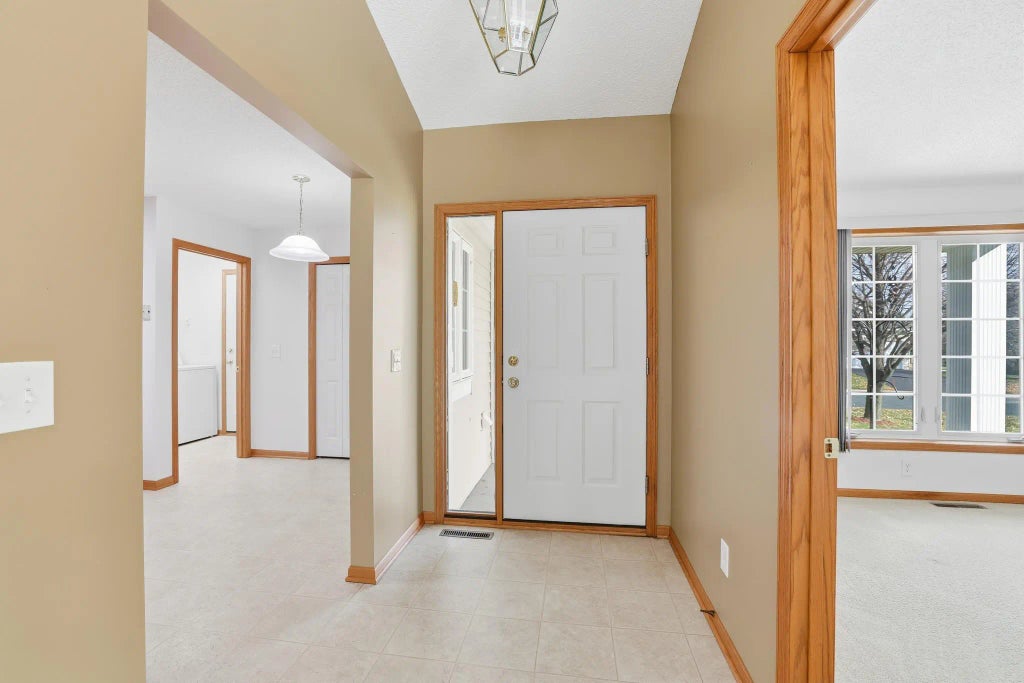 17459 Deerfield Drive Se, Prior Lake