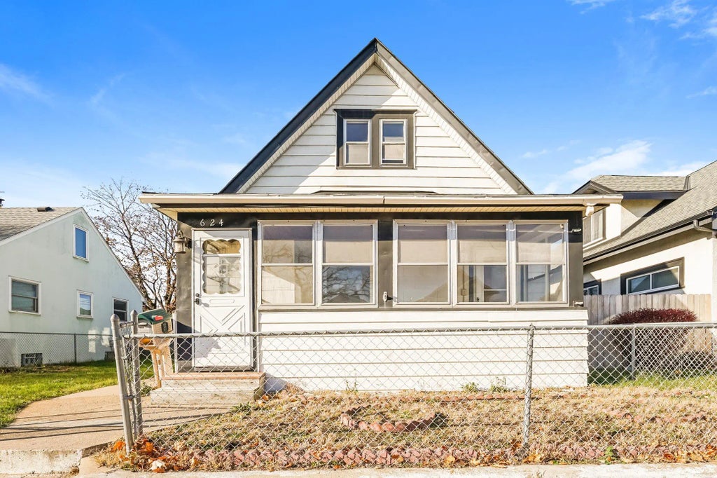 624 2nd Avenue S, South Saint Paul