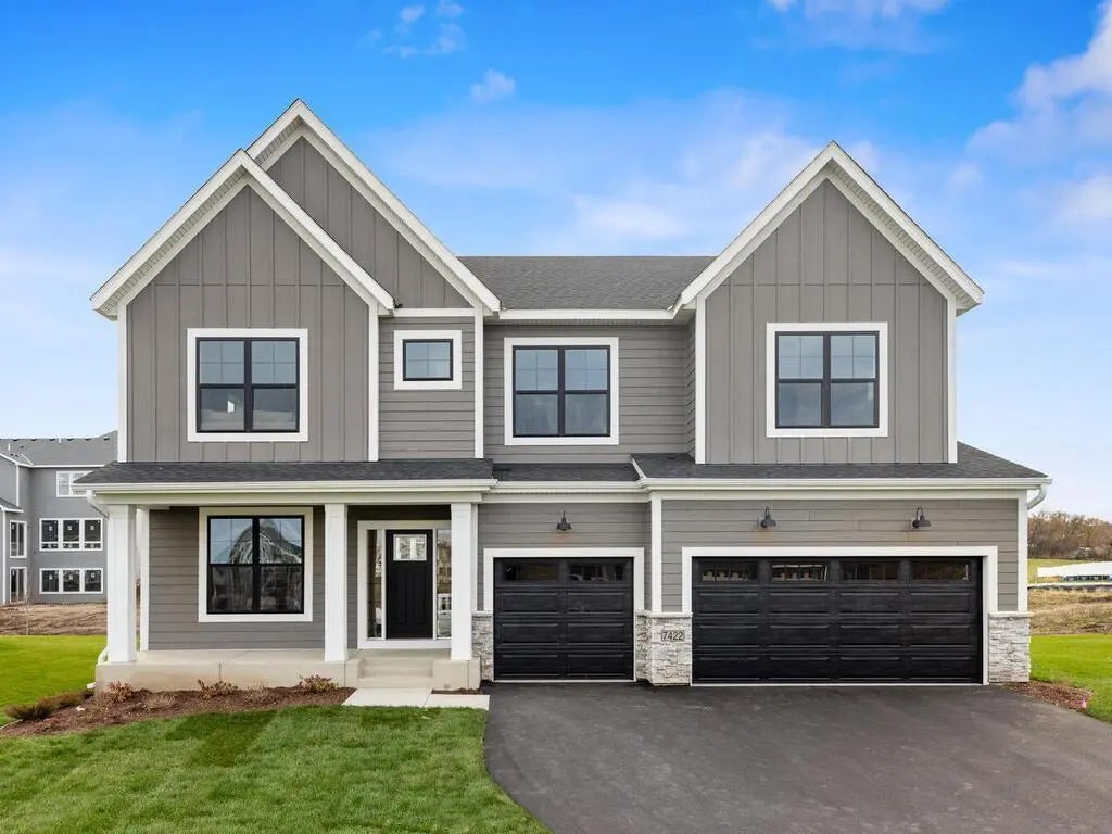 7422 Waverly Avenue, Shakopee