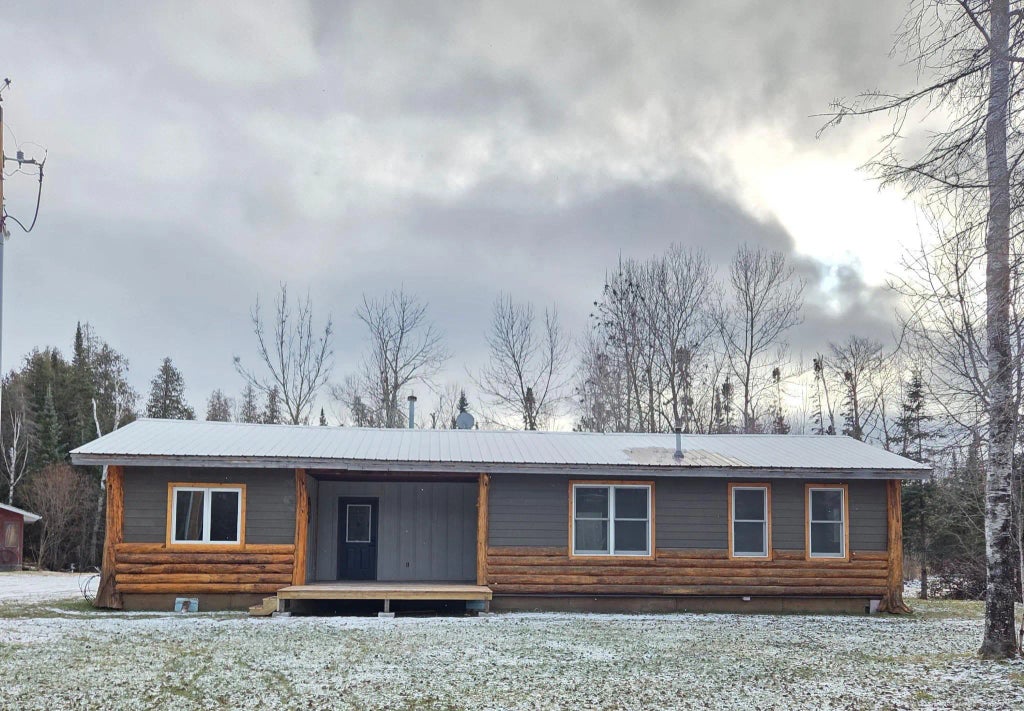 9289 Dawson Road Nw, Angle Inlet