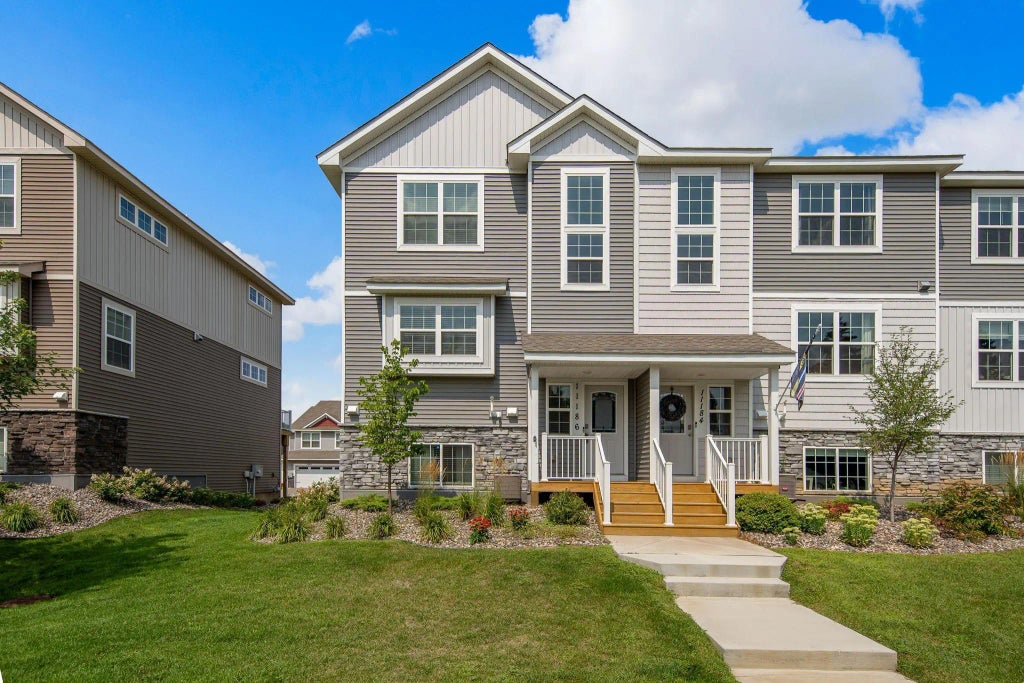 11186 Balsam Pointe Trail, Dayton