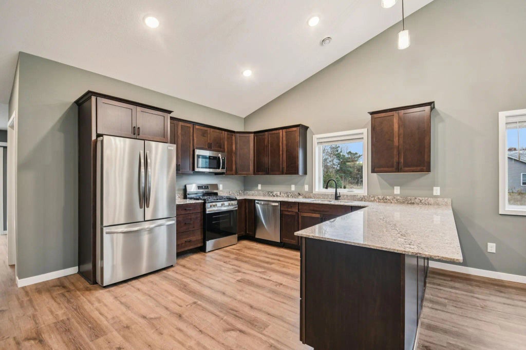 911 Gable Street, Taylors Falls