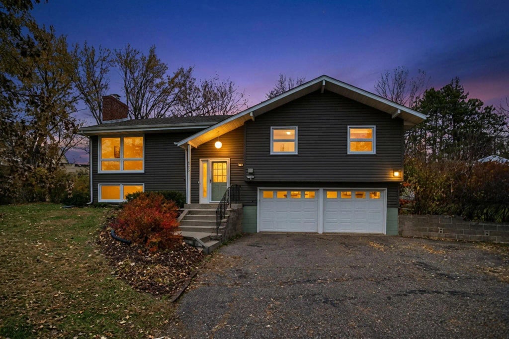 6170 Carleda Way, Inver Grove Heights