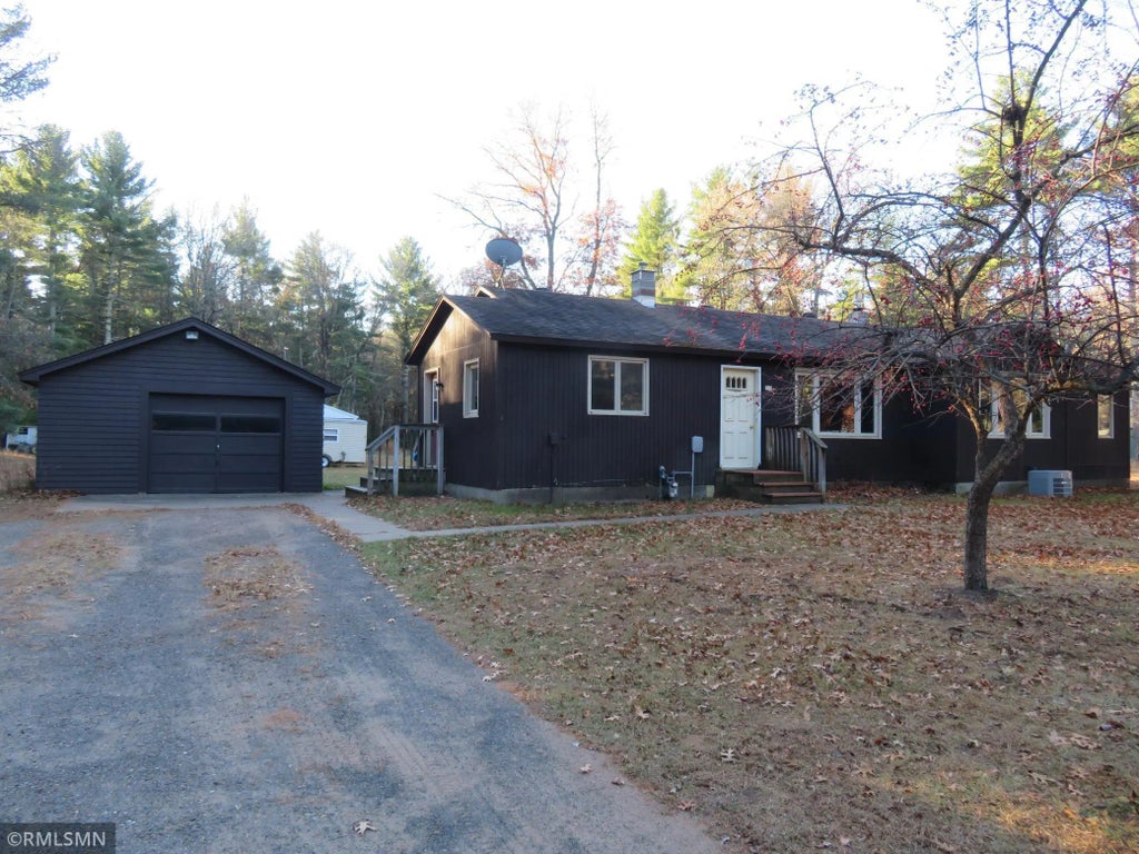 317 E Harmon Avenue, Grantsburg