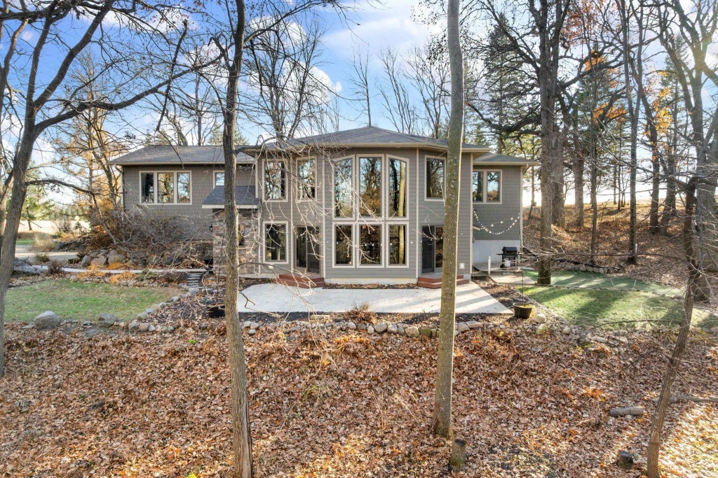 72203 Wineglass Road, Albert Lea