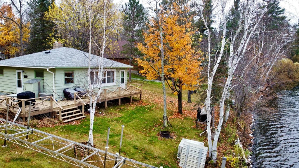 5913 Little Cloquet Road, Cromwell