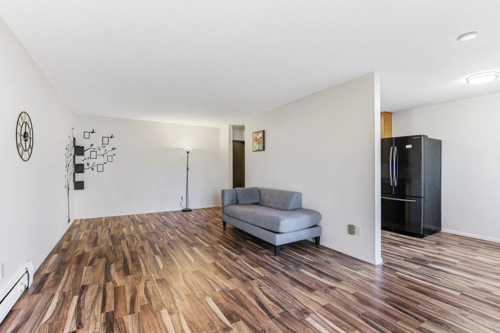 4101 Parklawn Avenue 104, Edina