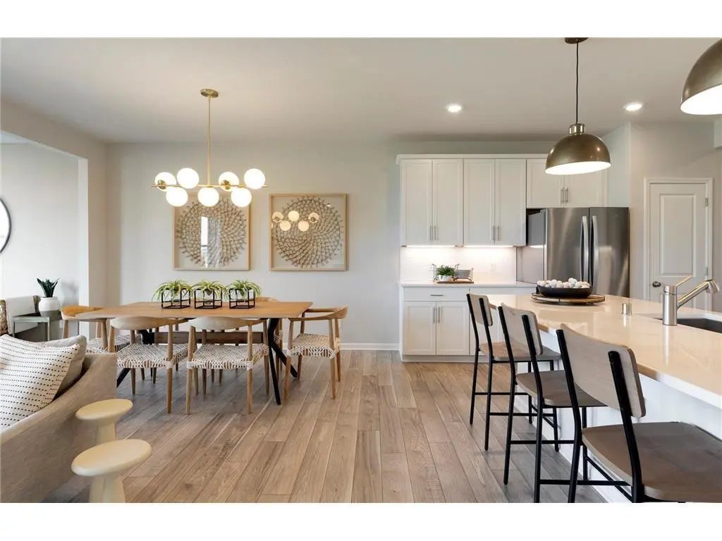 17942 Genoa Drive, Lakeville