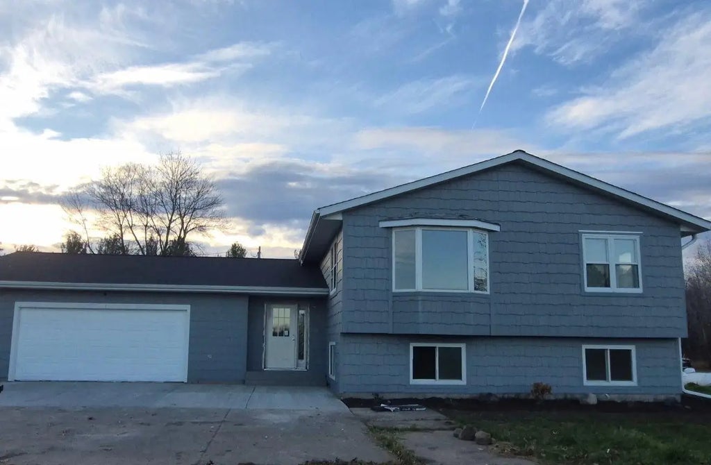 24343 Us Highway 169, Page Twp