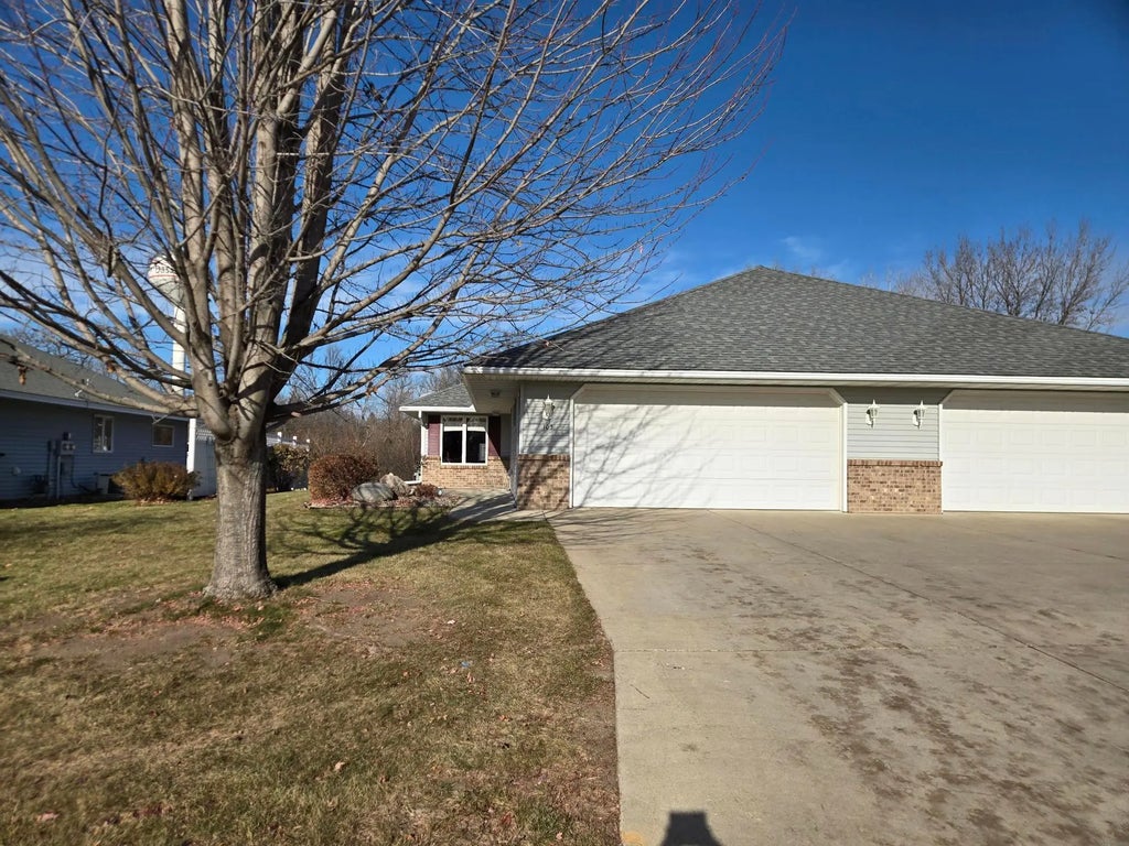 103 Sellards Avenue, Dassel