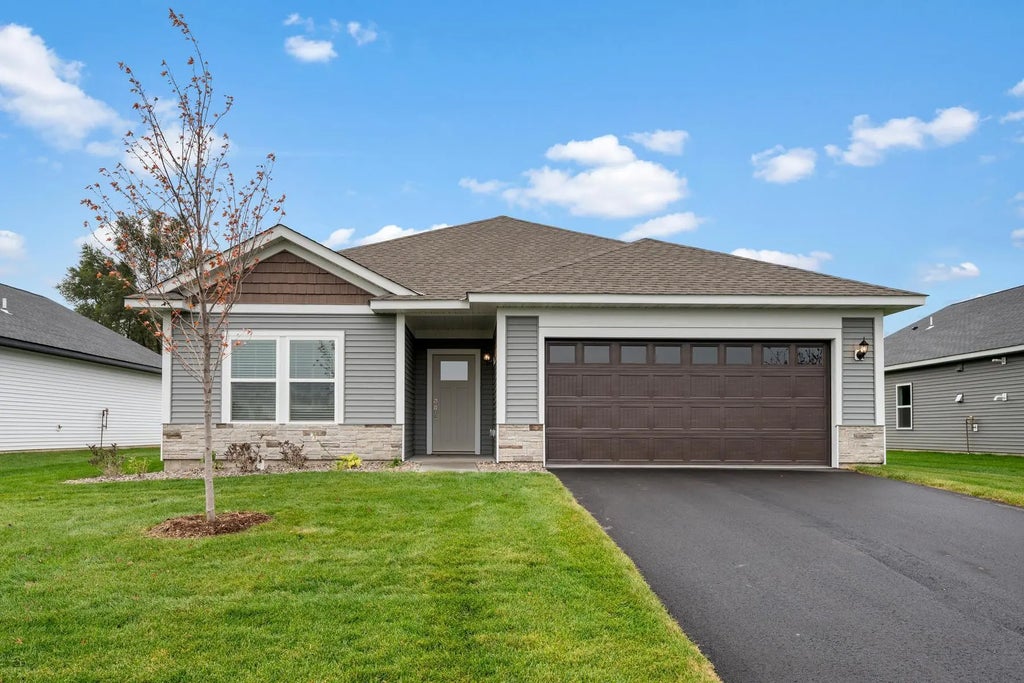 7715 Birch Street, Clear Lake