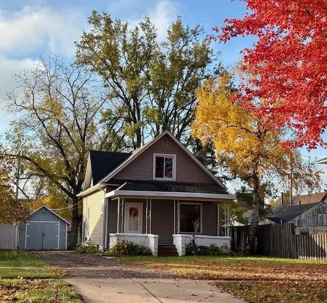 510 Spruce Street, Farmington