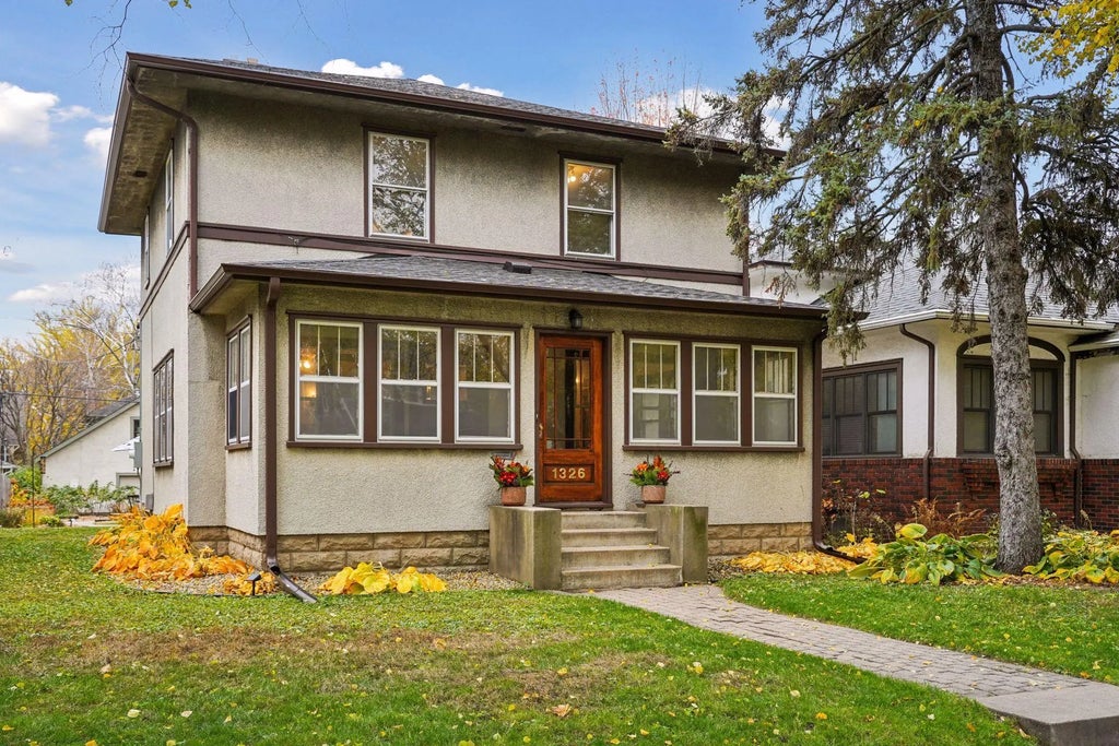 1326 Goodrich Avenue, Saint Paul