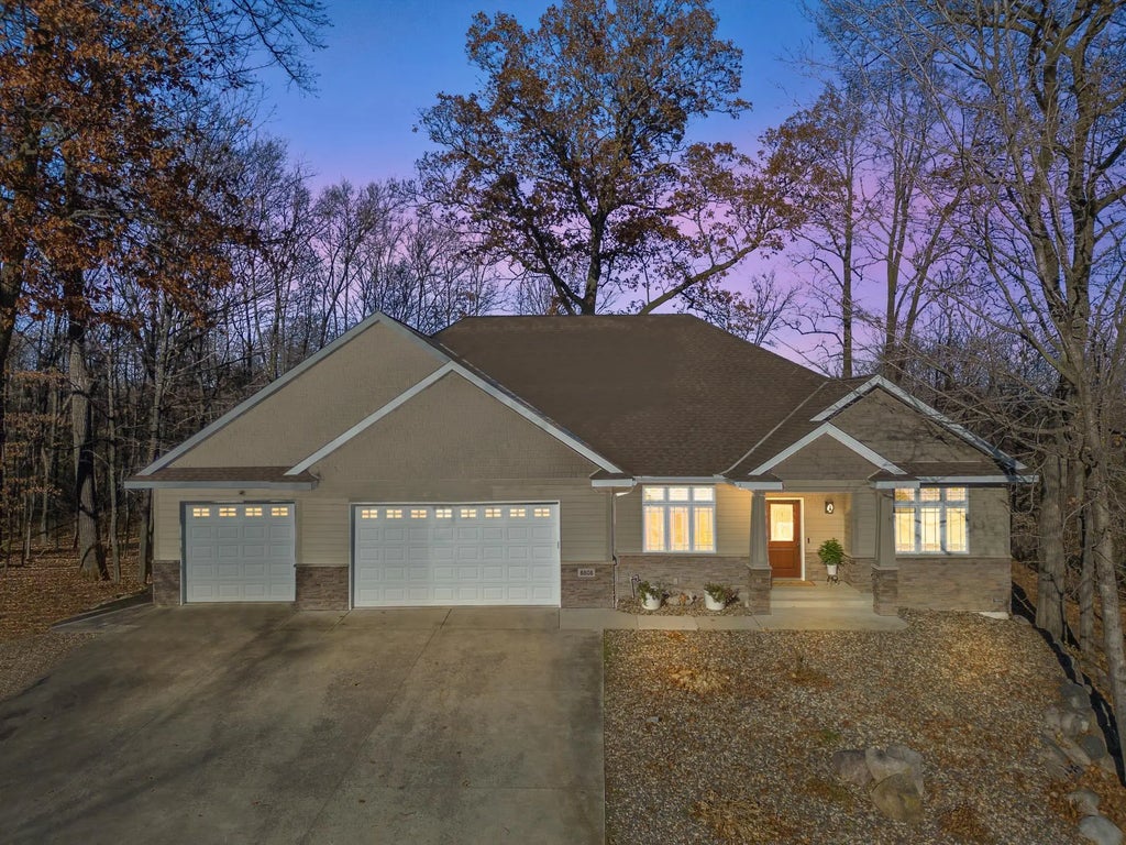 8808 71st Street Nw, Annandale