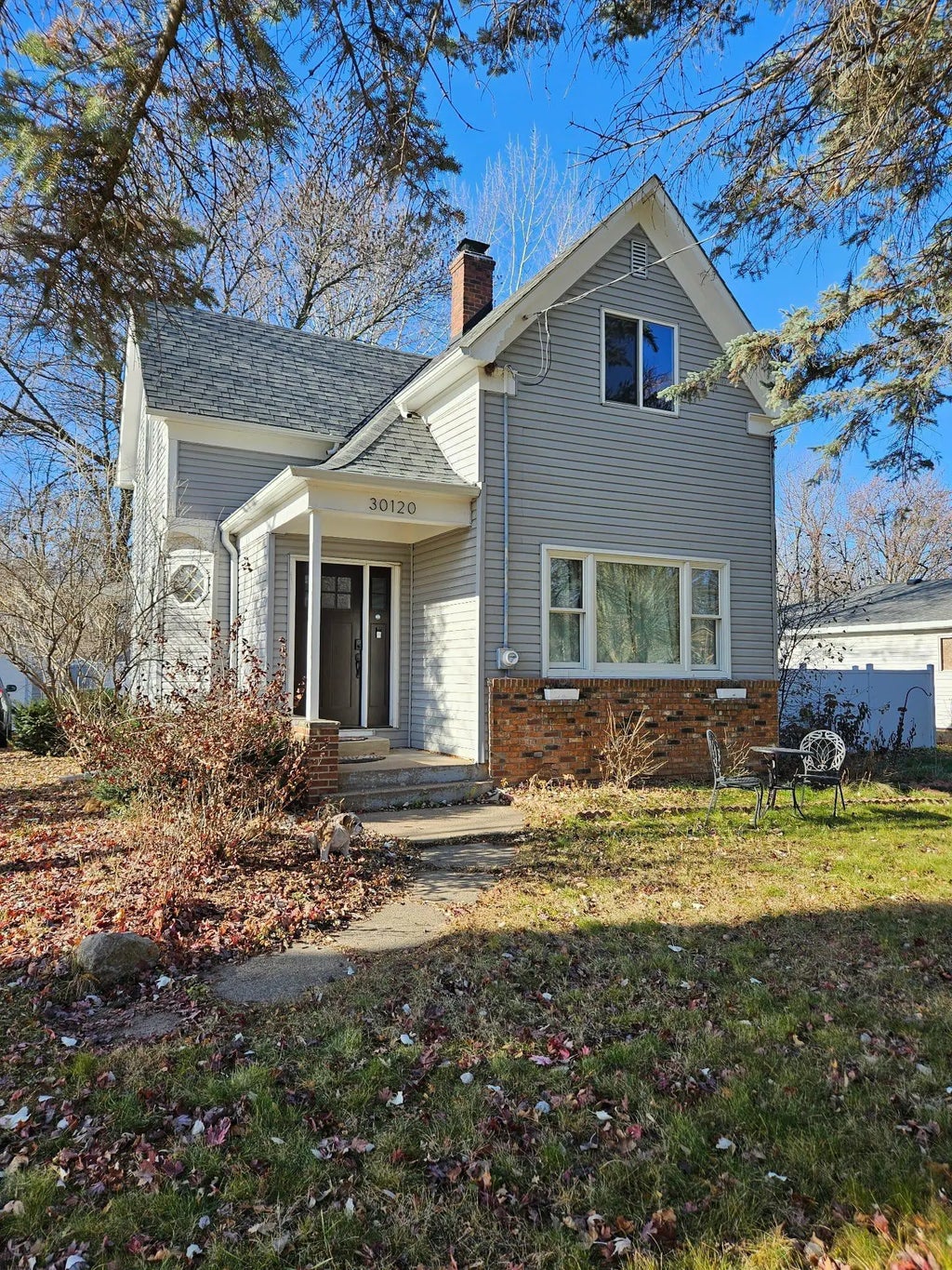 30120 Redwing Avenue, Shafer