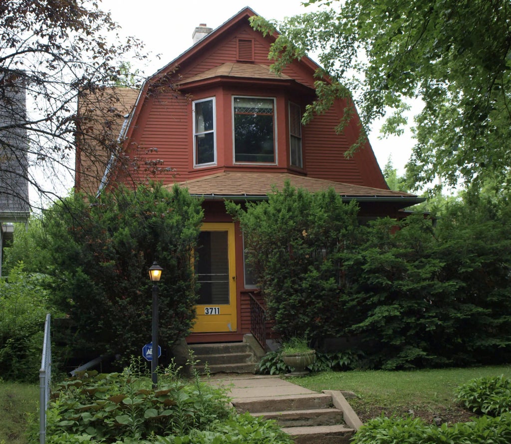 3711 Glendale Terrace, Minneapolis