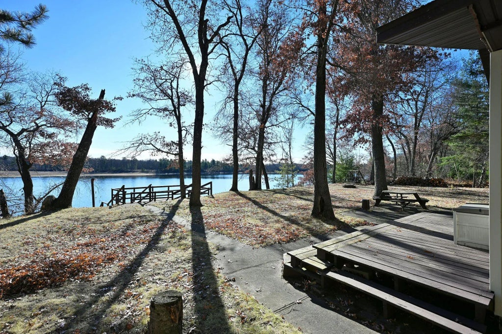 7736n Cr-e, Bass Lake Twp