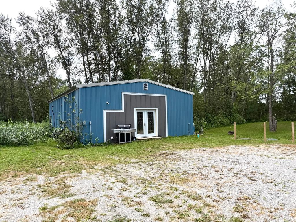 2736 Oak Loop Nw, Baudette