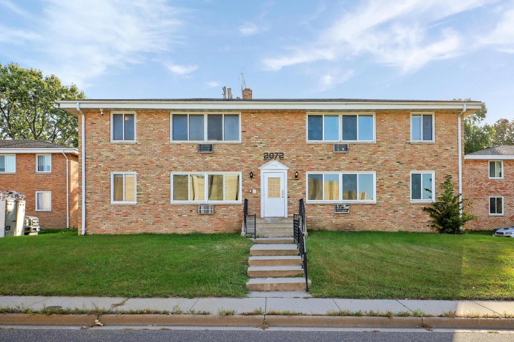 2072 Mississippi Street, Maplewood