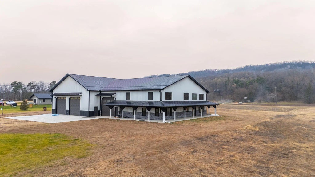 N1086 County Road N, Pepin