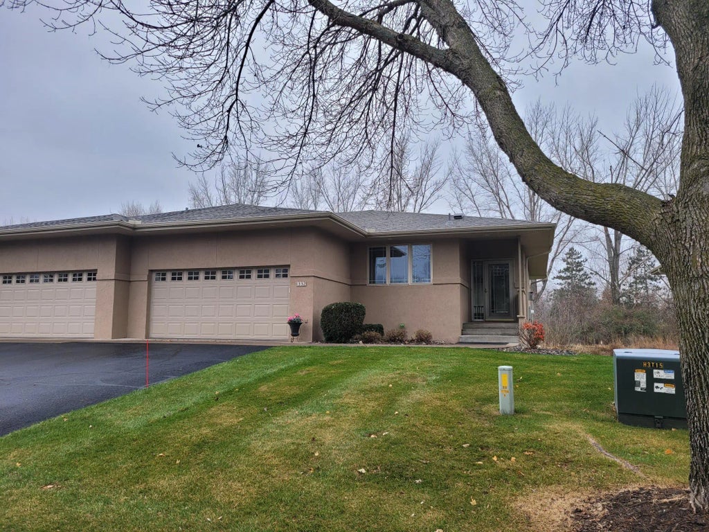 1332 Prairie Creek Lane, Monticello