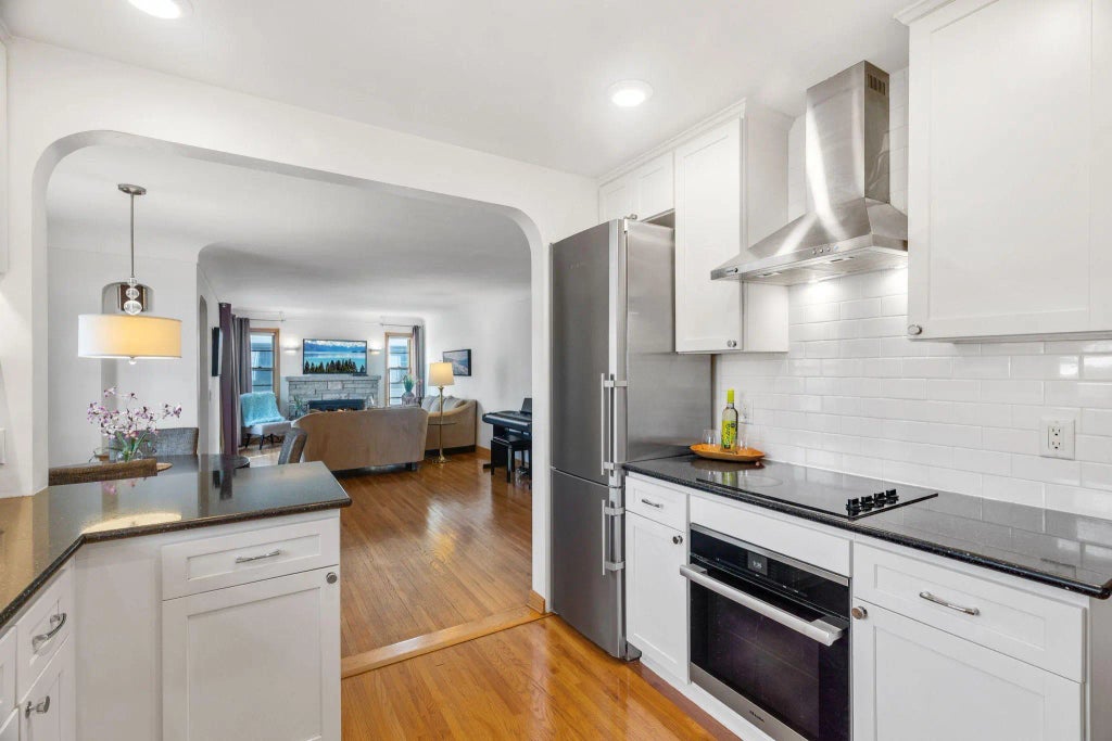 2908 30th Avenue Ne, St Anthony