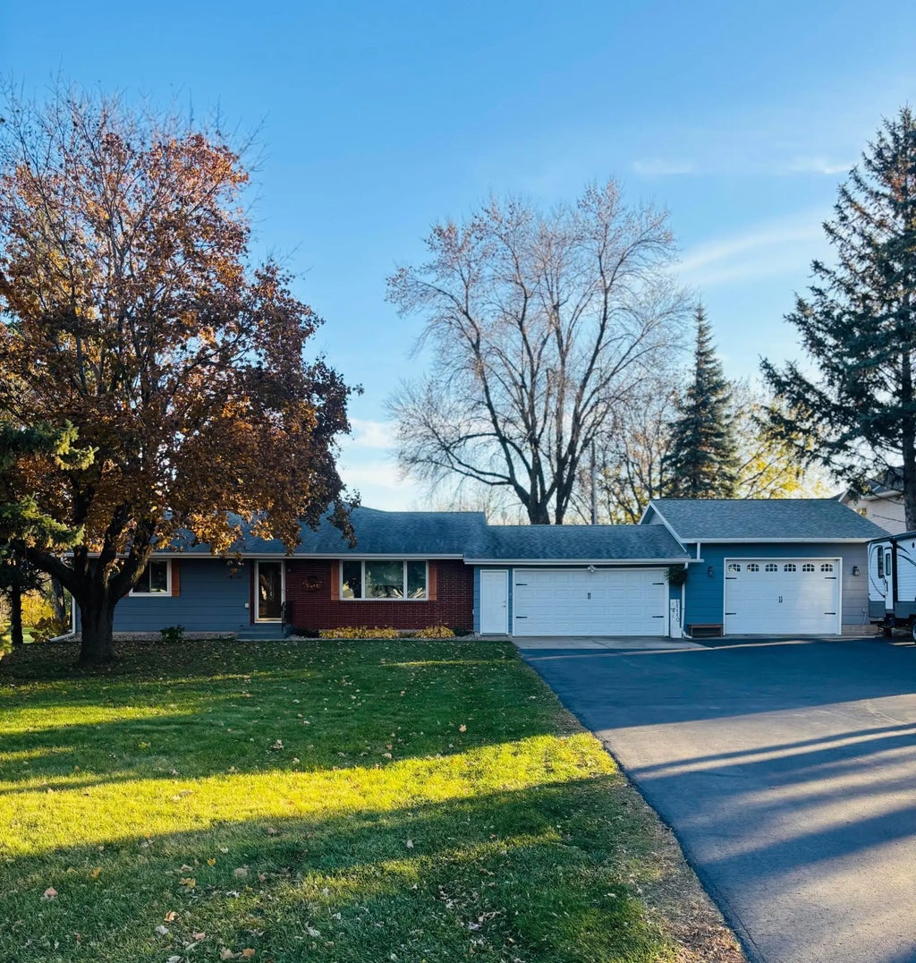 1210 Willmar Avenue Se, Willmar