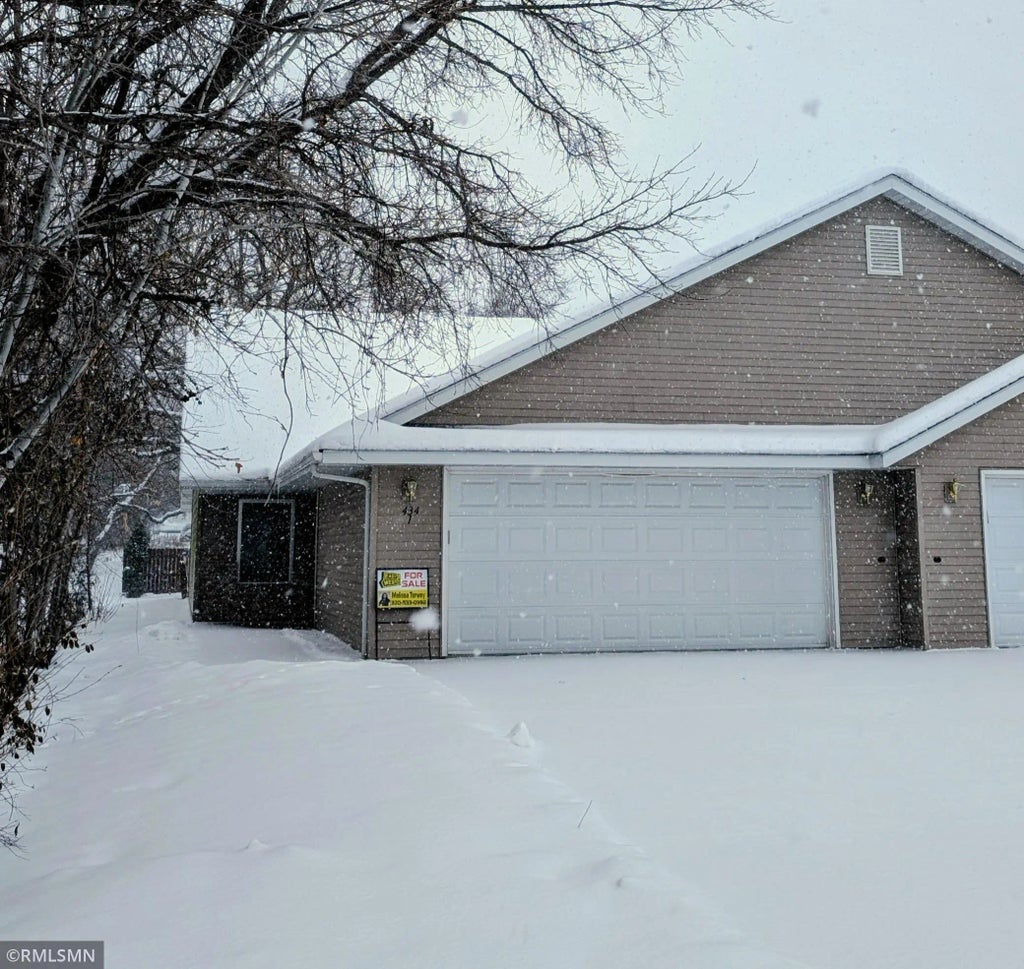 434 4th Street S 1, Long Prairie