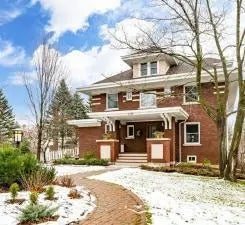 2328 E 3rd Street, Duluth