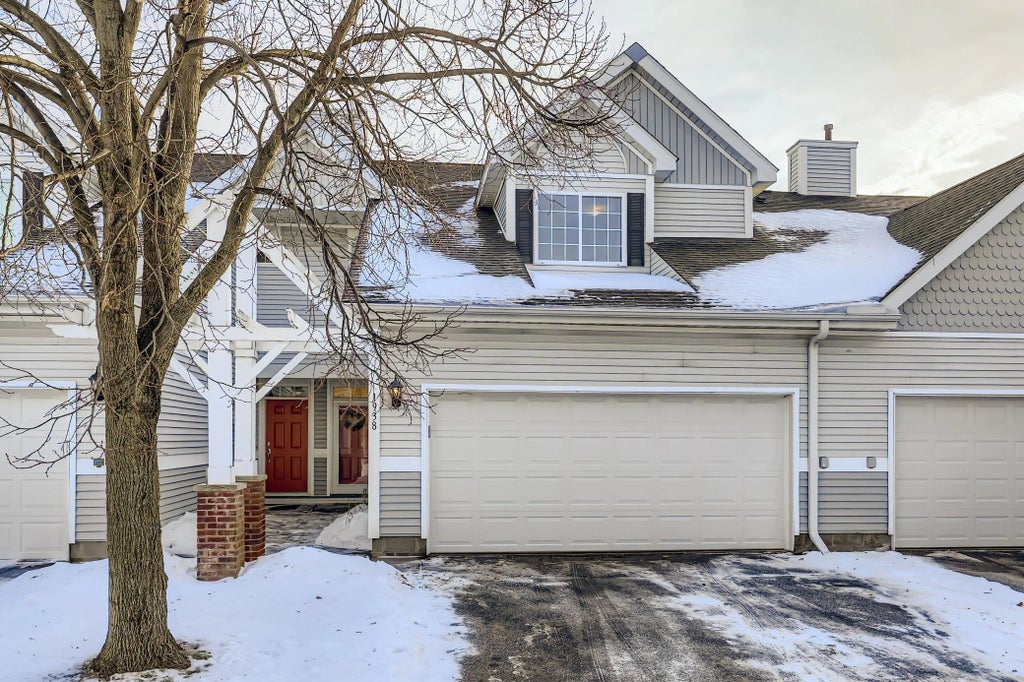 1938 Mainstreet, Hopkins