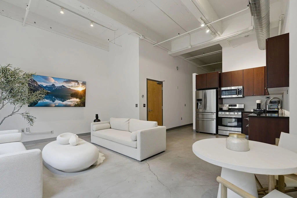 700 Washington Avenue N 319, Minneapolis