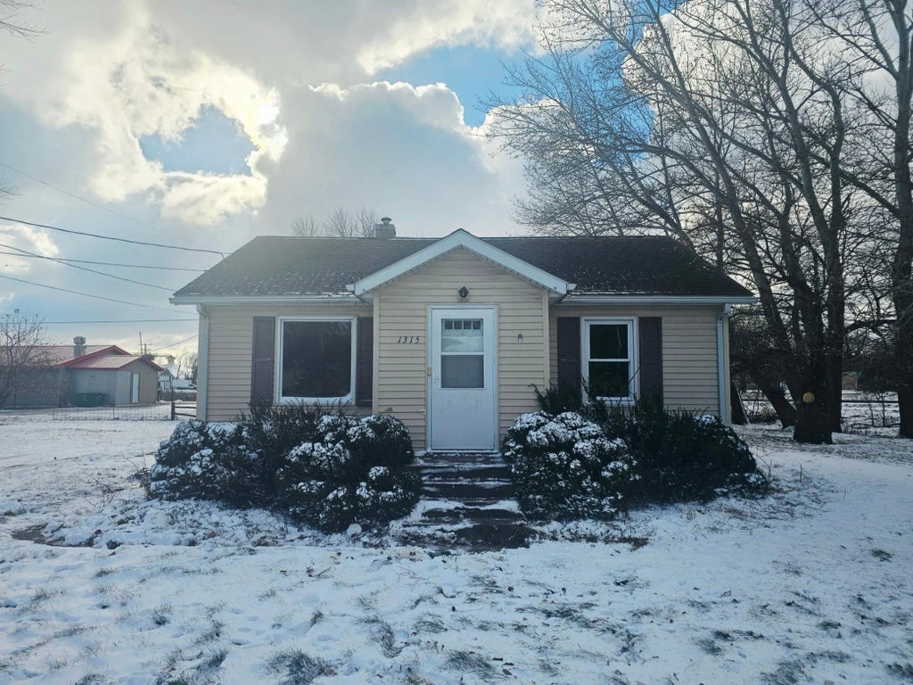 1315 11th Avenue, Clarkfield