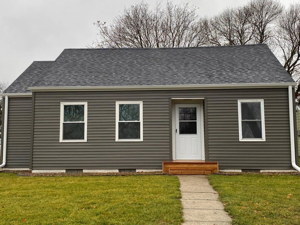 208 N 2nd Street, Kiester