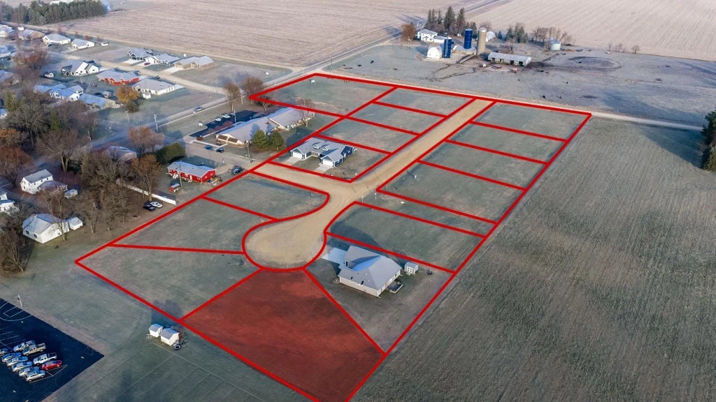 305 3rd Street Nw, Adams